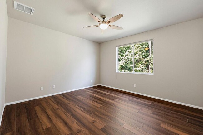 Building Photo - 3919 Jett Ln