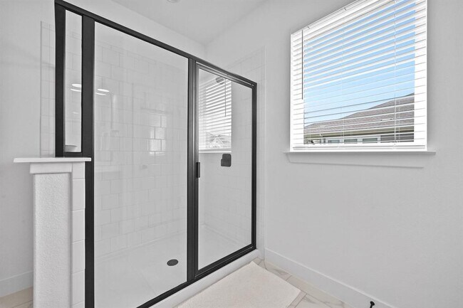 Building Photo - 115 Bamboo Dr