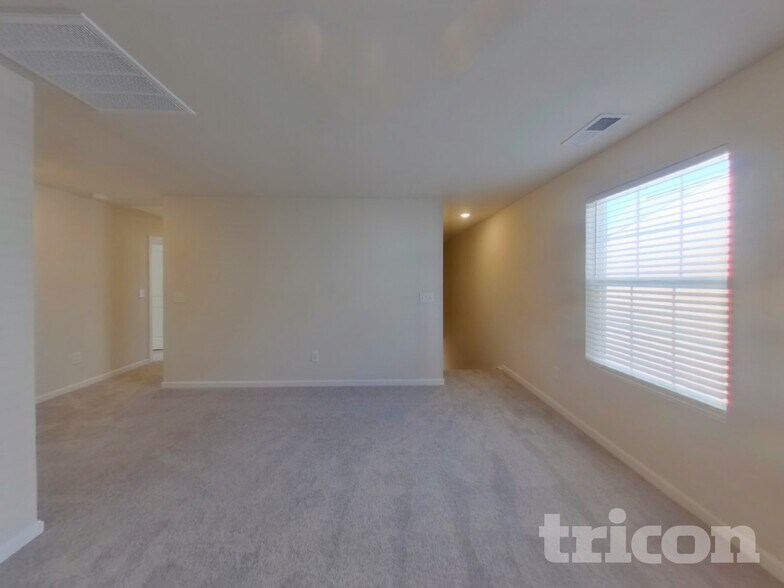 Building Photo - 139 Clairvale Ct