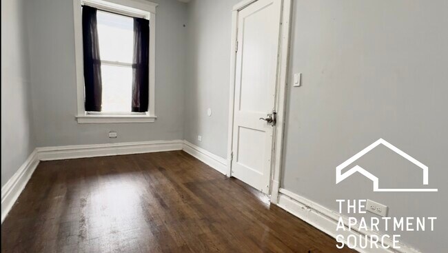 Building Photo - 1350 S Kedvale Ave