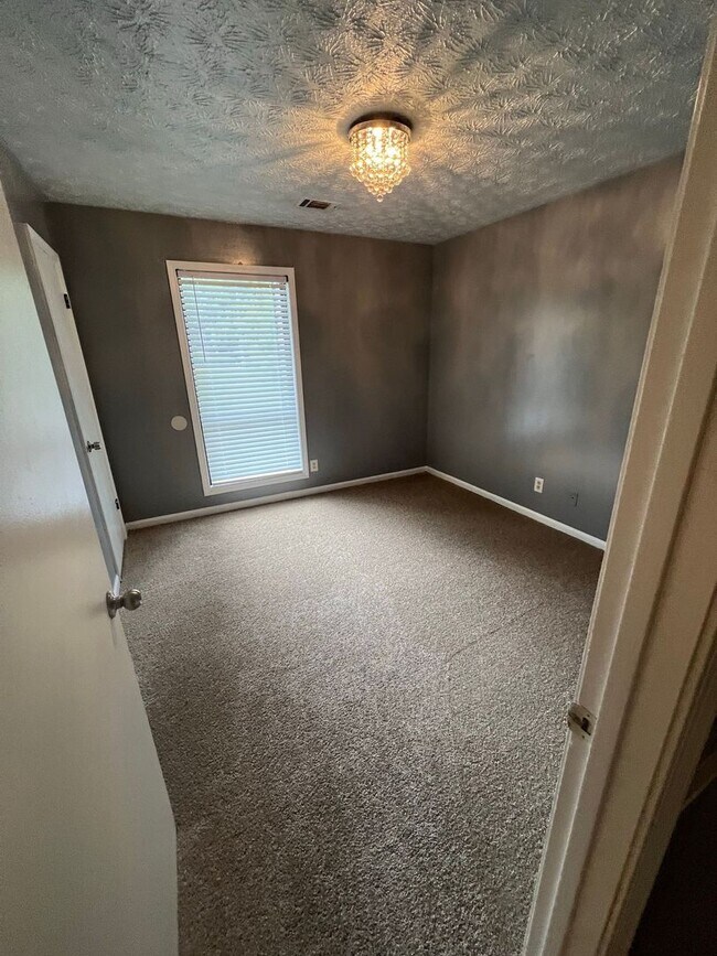 Building Photo - !!!WARNING: AVOID SCAMS CONFIRM RENTAL AT ...