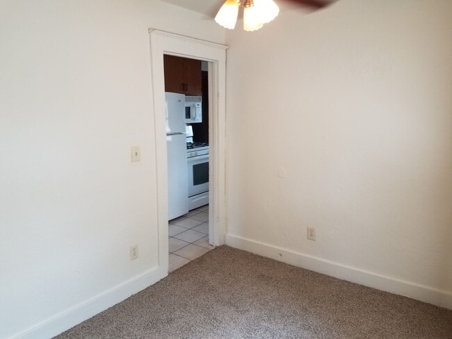 Building Photo - nre317