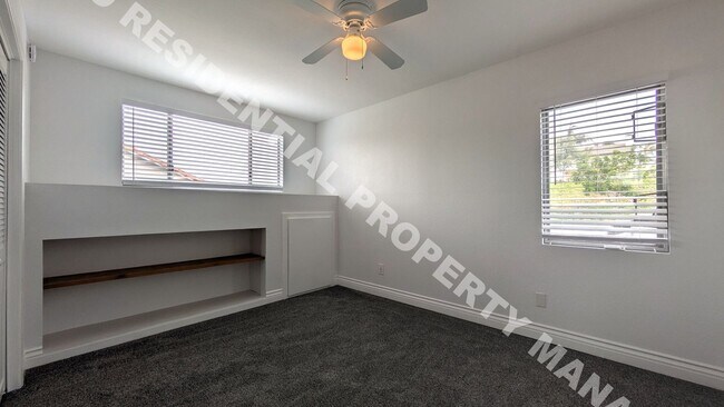 Building Photo - 2806 Atadero Ct