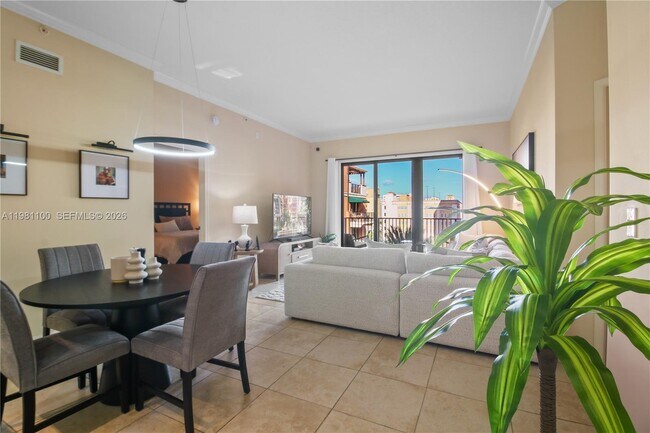 Building Photo - 100 Andalusia Ave