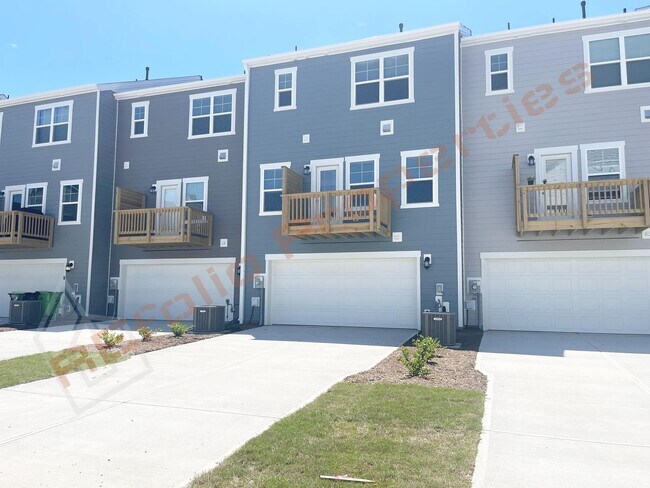 Building Photo - Brand New 3 Story 4 bedroom, 3.5 bathroom ...