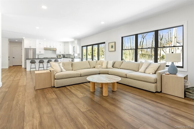 Building Photo - 1745 Stars Rd