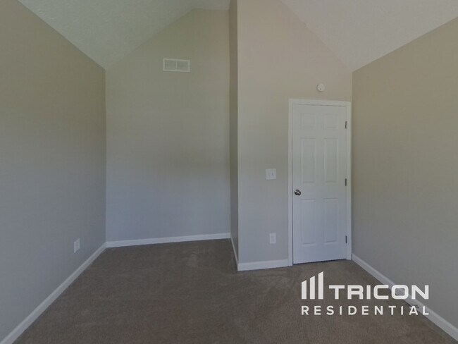 Building Photo - 4056 Northwind Dr