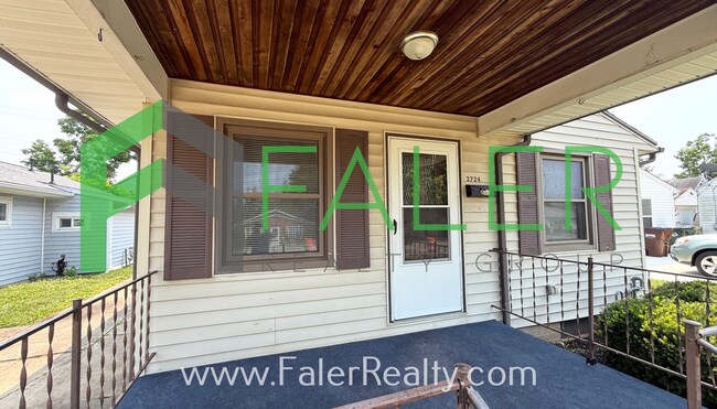 Building Photo - Cute Kettering Home!