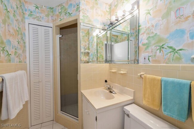 Building Photo - 1065 Gulf Shore Blvd N