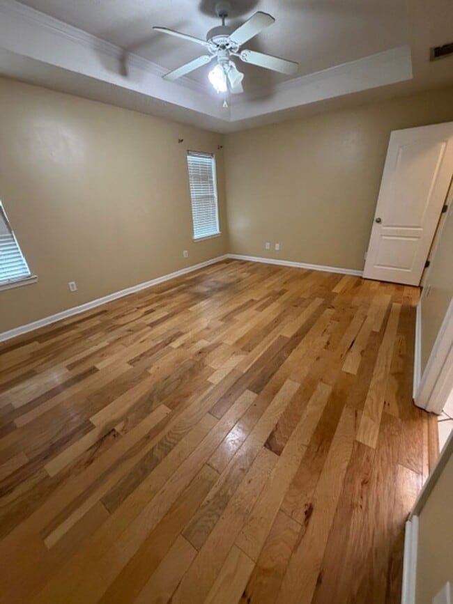 Building Photo - Charming 3 Bed, 2 Bath Home in Warner Robins!