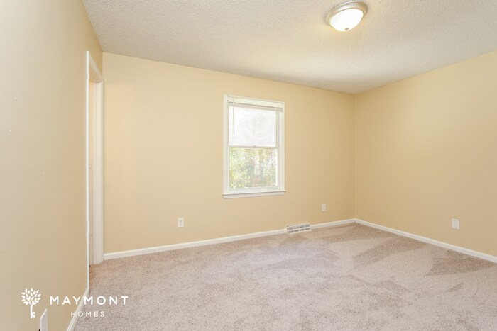 Building Photo - 4659 Ogburn Ave