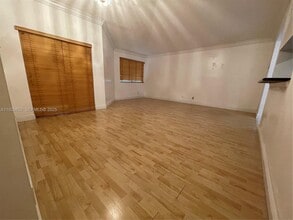 Building Photo - 9755 Westview Dr