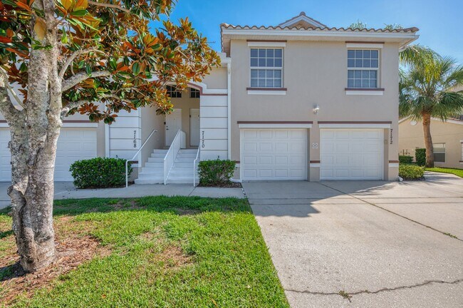 Primary Photo - Beautiful 3/2 in Tara Community