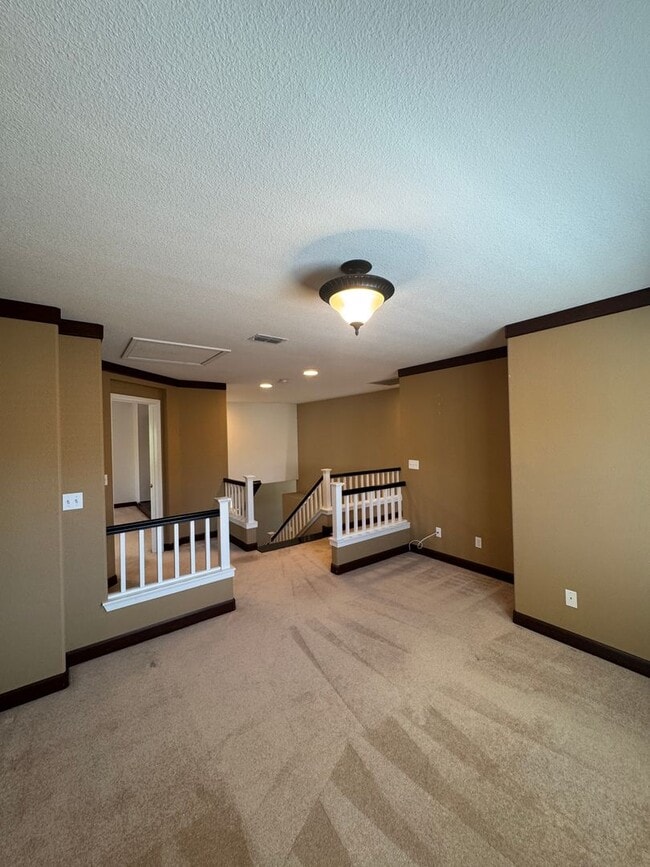 Building Photo - 1762 River Oaks Cir