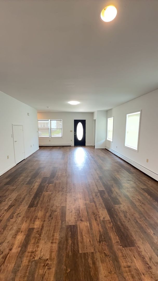 Building Photo - Williamsport PA- 3 Bedroom 1.5 Bath House