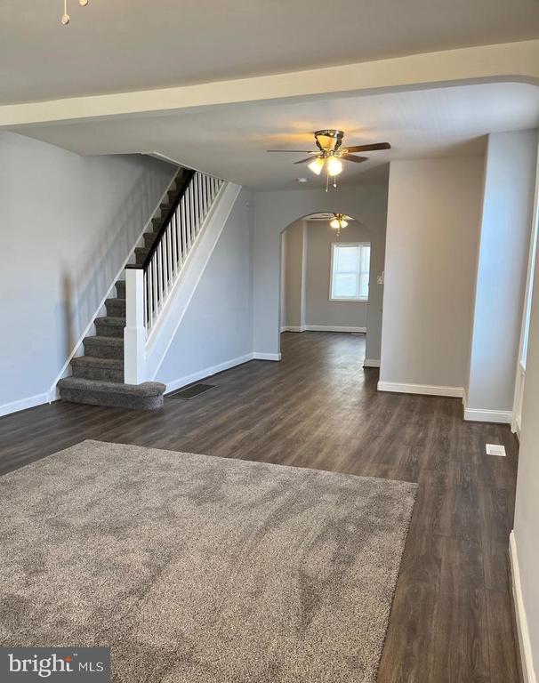 Building Photo - 436 Depot St