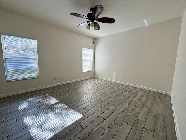 Building Photo - 10245 Cypress Trail Dr