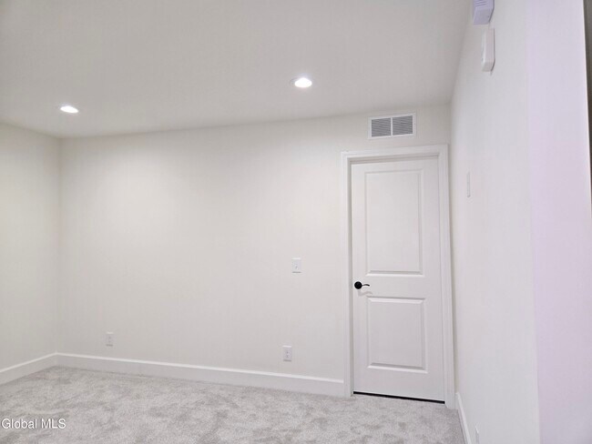 Building Photo - 54 Priddle Ln