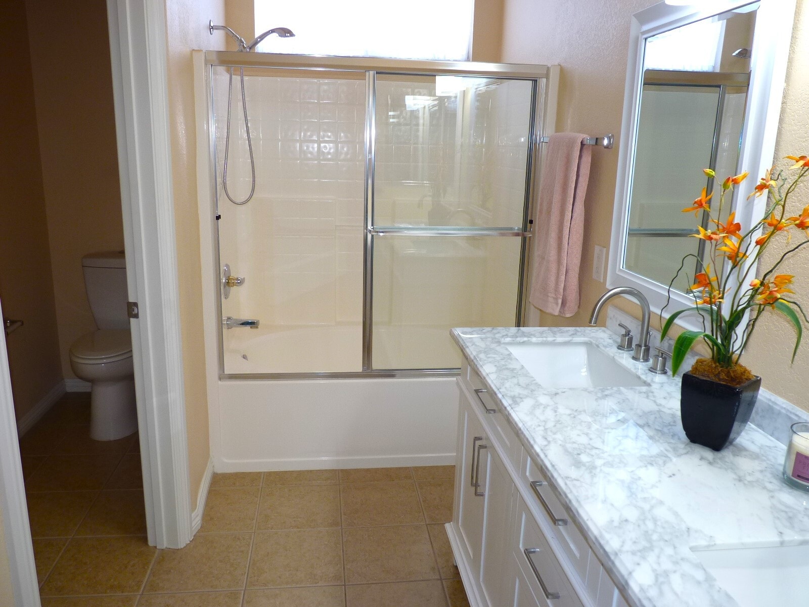 Building Photo - 81 Dow Jones St