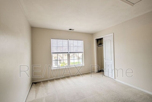 Building Photo - 1560 Wynd Crest Way