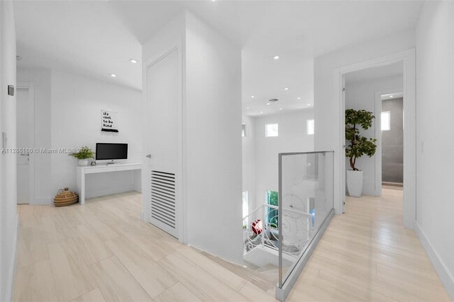 Building Photo - 3925 194th Ln