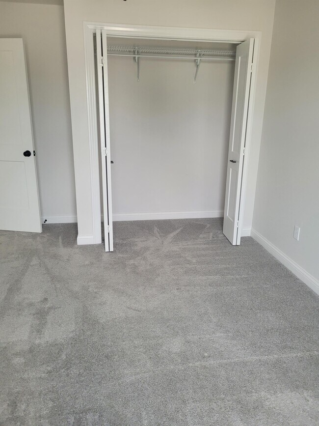 Building Photo - 2404 Grey Fox Trail