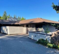 Building Photo - Bayview Chapel and Caretaker Apt - Unit B