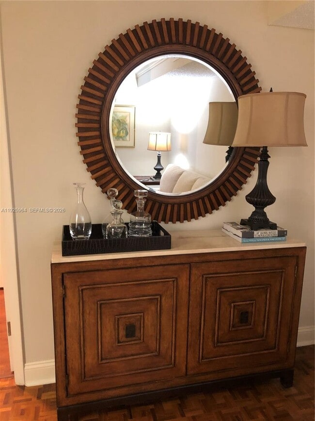 Building Photo - 2000 Towerside Terrace