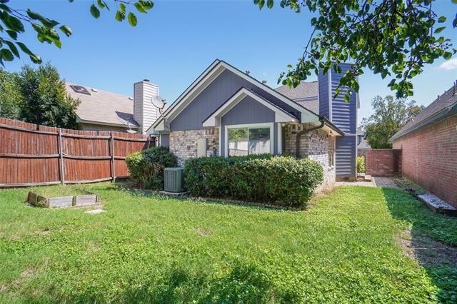 Building Photo - 6841 Driffield Cir W