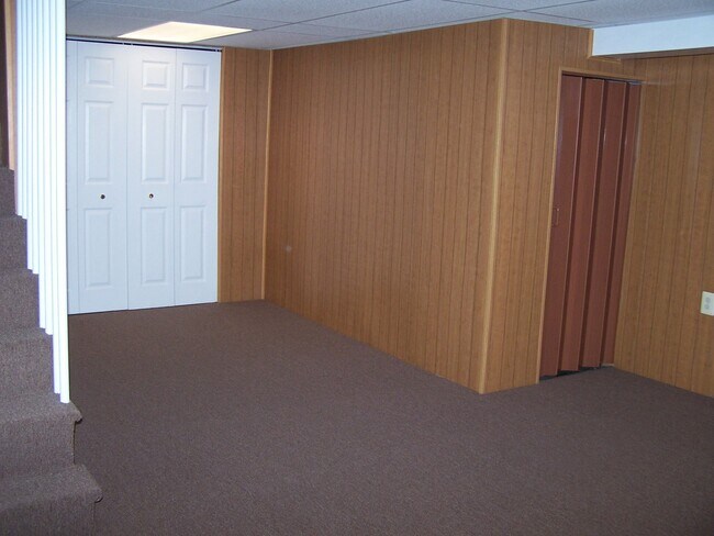 Building Photo - Remodeled  Three Bedroom Home w/ Finished Basement