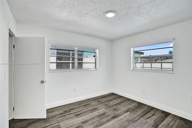 Building Photo - 5750 NW 111th St