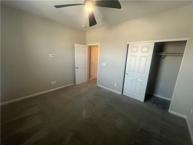 Building Photo - 2 Story Townhome located in Cadence!