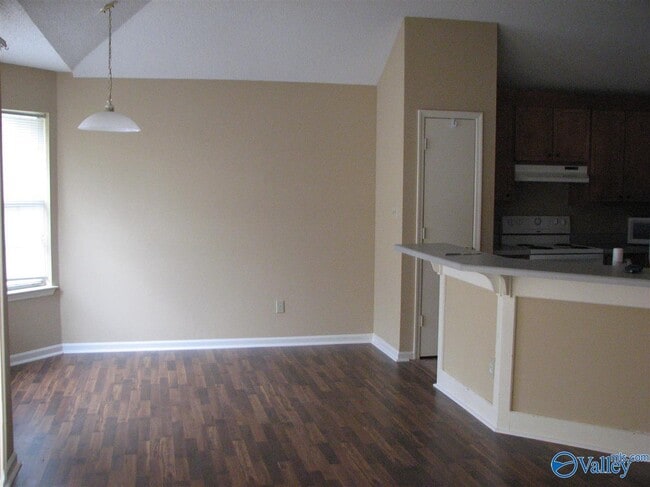 Building Photo - 110 Rebecca Pines Dr