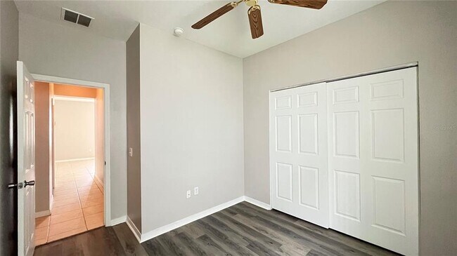 Building Photo - 318 Sand Ridge Dr