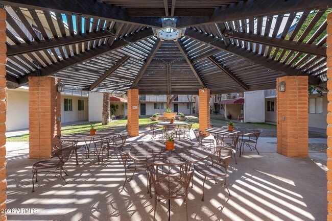 Building Photo - 4727 E Lafayette Blvd