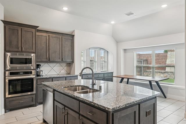 Building Photo - 1512 Nighthawk Ln