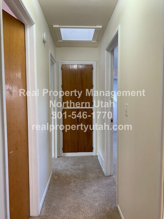 Building Photo - 3 bed 1.5 bath Ogden Home Coming Soon