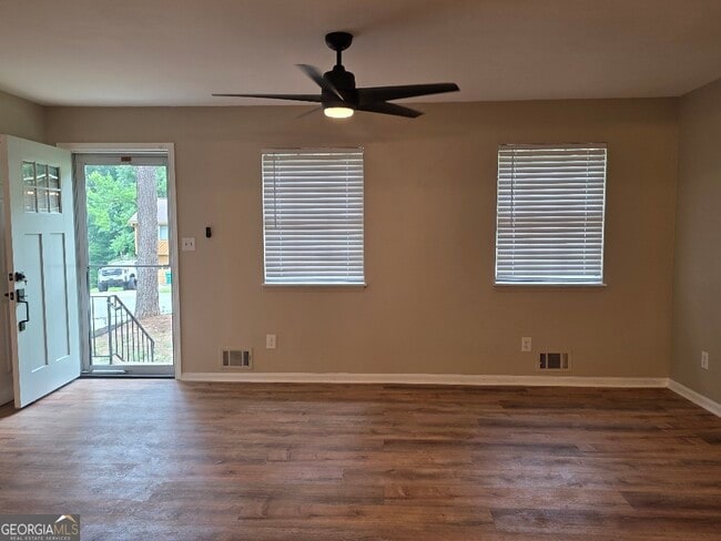 Building Photo - 3541 Santa Leta Dr