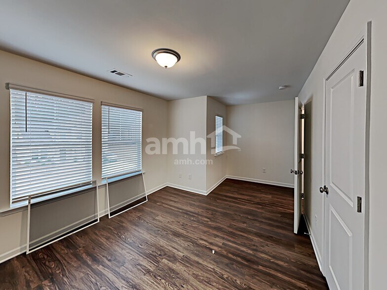 Building Photo - 184 Andrew Jackson Ct