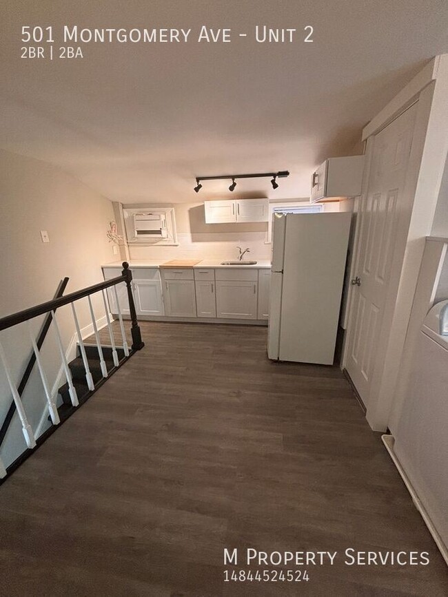 Building Photo - Beautifully Renovated 2-Bedroom, 2-Bath To...