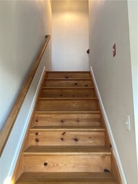 Building Photo - 1698 NY-205