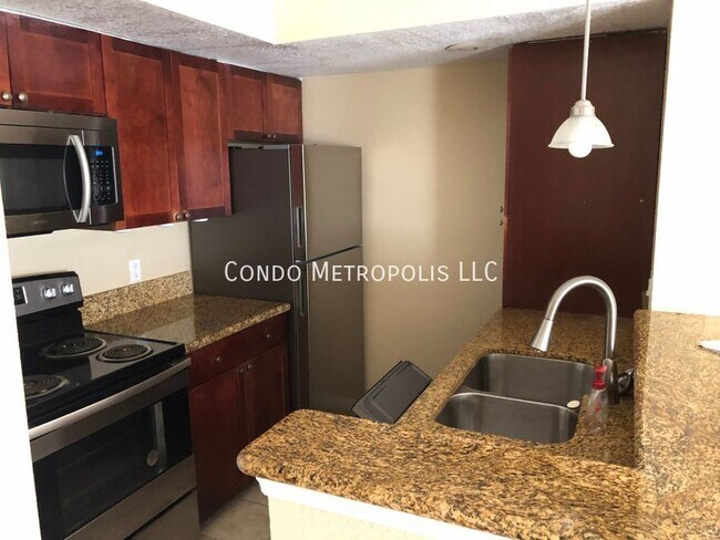 Building Photo - 5128 Conroy Rd