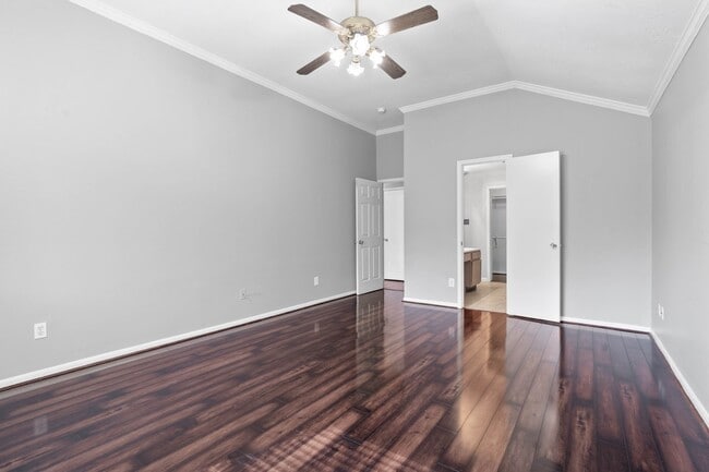 Building Photo - 3614 Lindenfield Dr