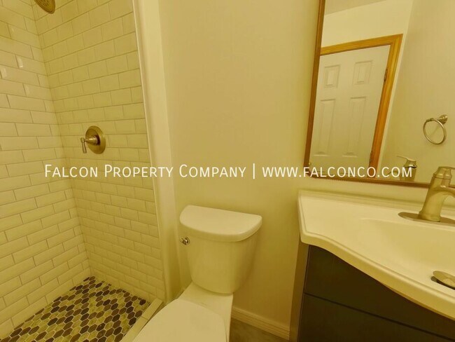 Building Photo - 5982 Corinth Dr