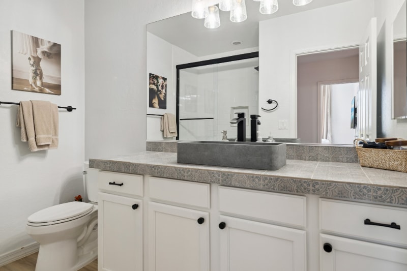 Building Photo - 16600 N Thompson Peak Pkwy