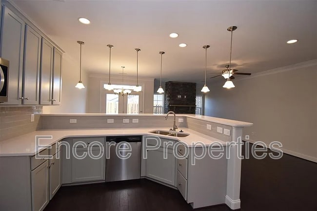 Building Photo - 103 St Christopher Dr