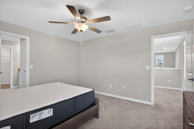 Building Photo - 4BR For Rent - Riverview