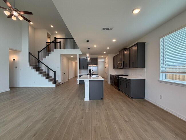 Building Photo - 9922 Red Knot St