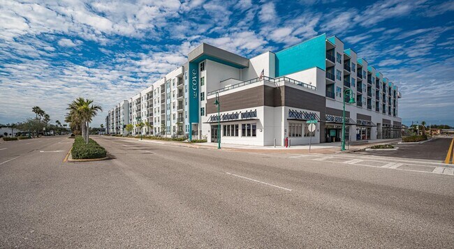 Building Photo - 870 SE 47th Terrace