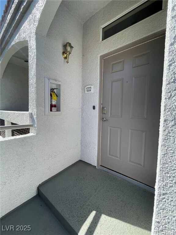 Building Photo - 700 Carnegie St